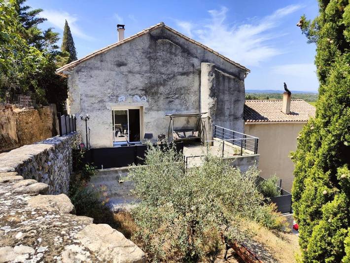 Gîte pour 3 personnes, avec vue et terrasse à Saint-Roman-de-Malegarde - 4