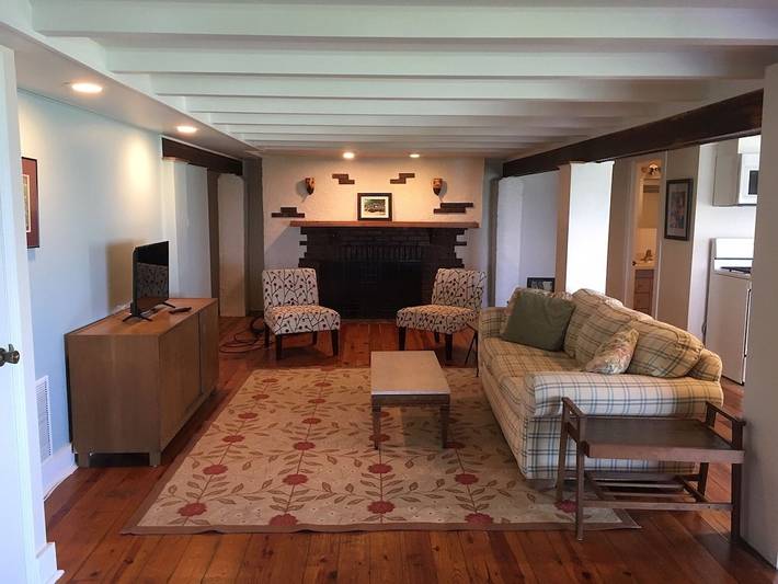 Beach rental for 5 people in Indiana