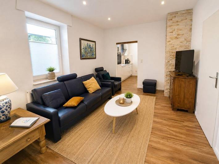 Ferienwohnung für 5 Personen, mit Terrasse und Garten in Hüde