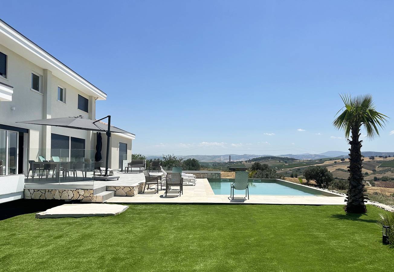 Villa Annely in Vasto in Chieti Province