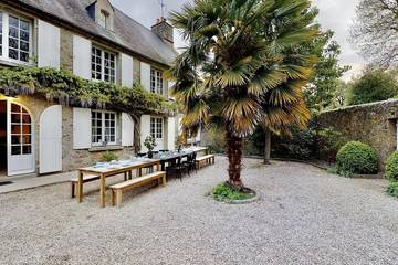 Gîte pour 25 personnes, avec sauna ainsi que jardin et balcon, animaux acceptés à Tamerville