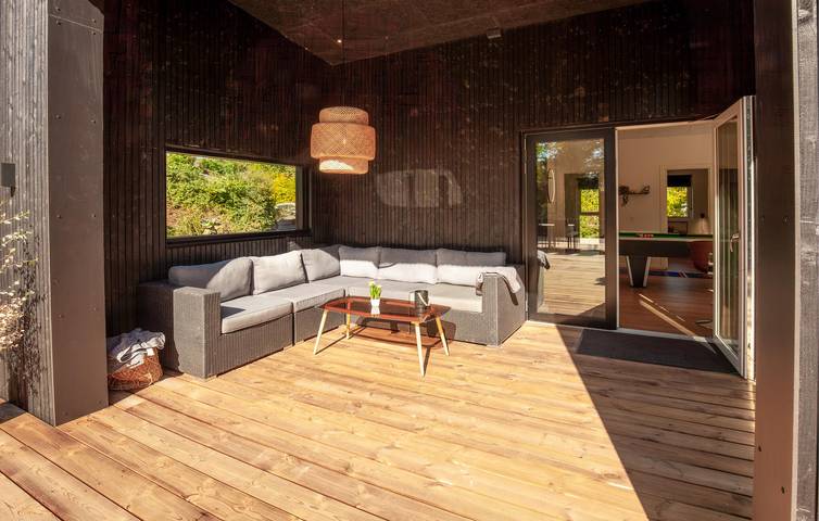 Ferienhaus für 18 Personen, mit Terrasse und Pool sowie Sauna in Ahl Strand - 2