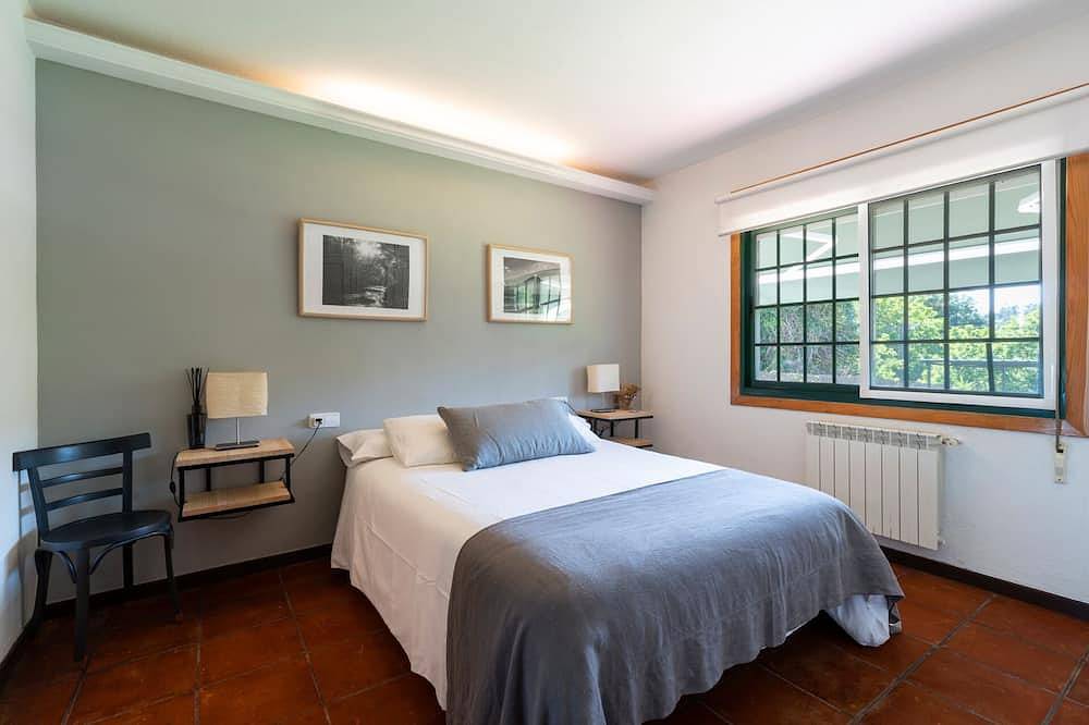 Villa Guimil Coruña-Galicia-beach in Vilarmaior, Galician Coast