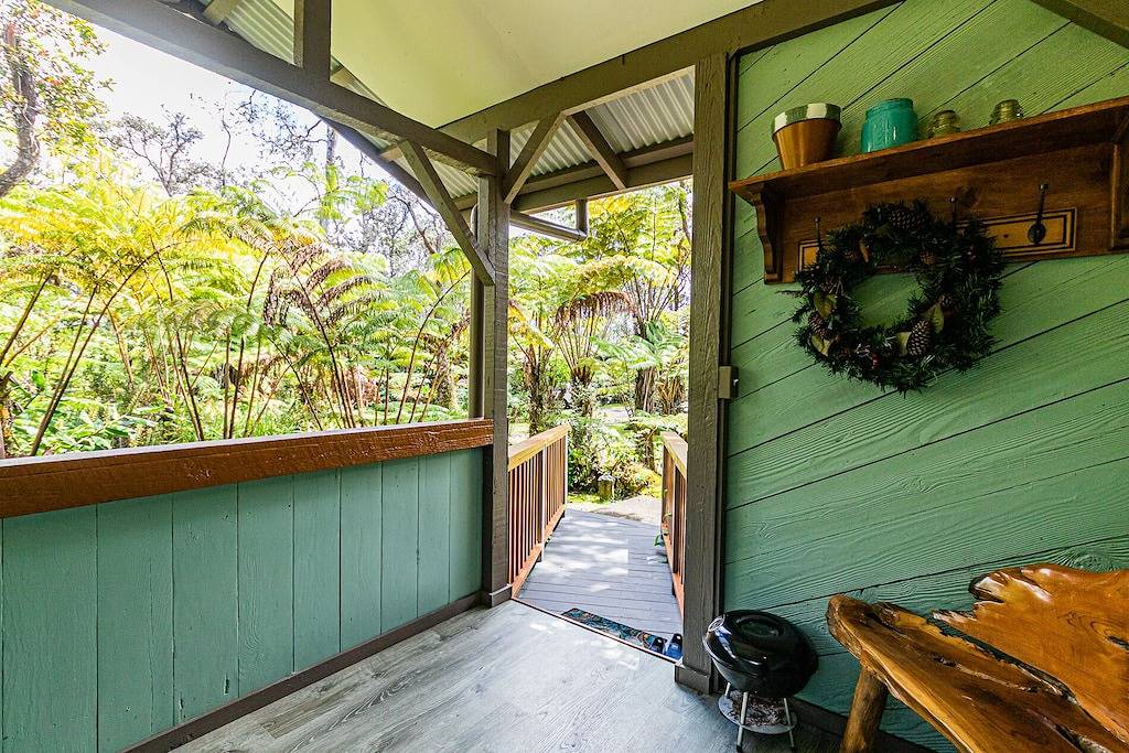 Darling, Private Cottage Near Hawaii Volcanoes Nat'l Park in Royal Hawaiian Estates, Volcano