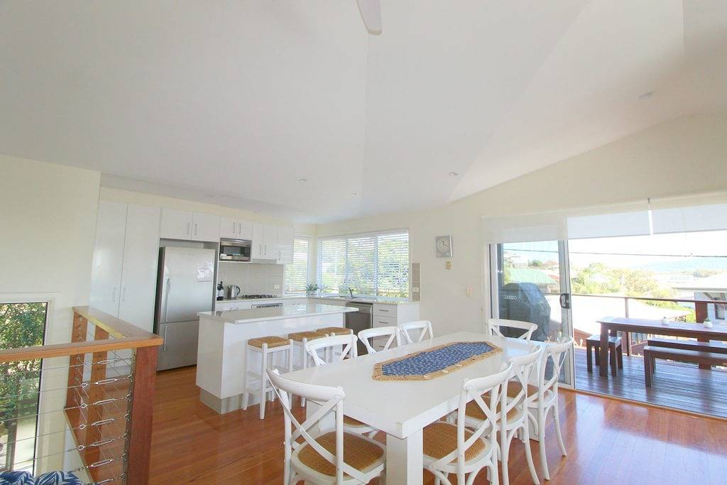 Modern & Stylish With Views in Crescent Head, New South Wales