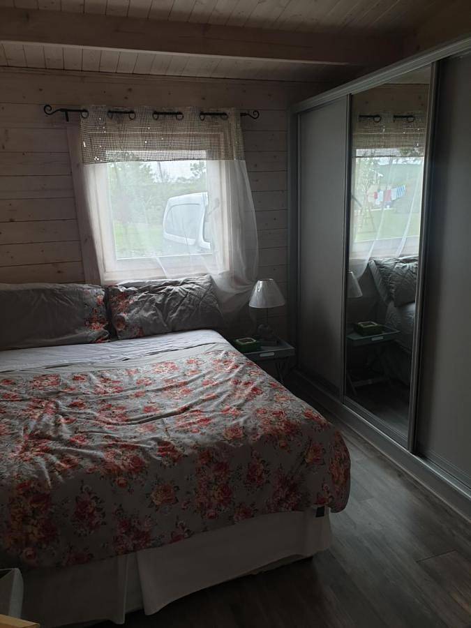 Nellies Log Cabin in County Cavan