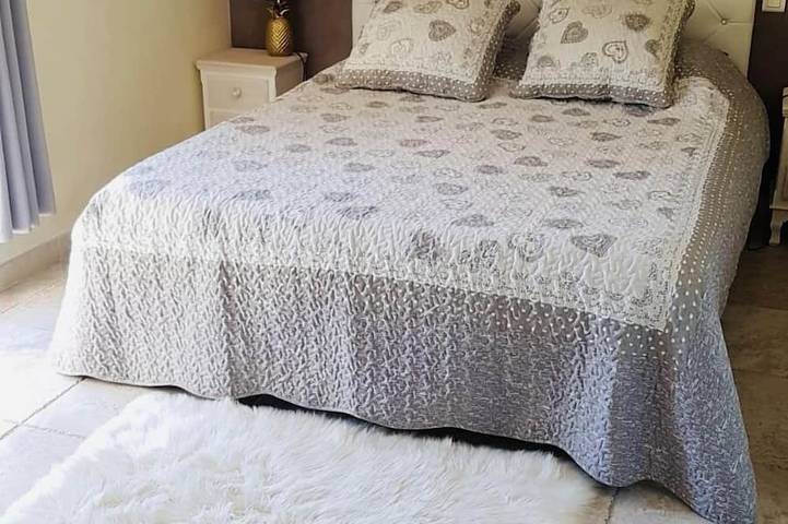 Location de vacances pour 6 personnes, avec terrasse à Comps - 2