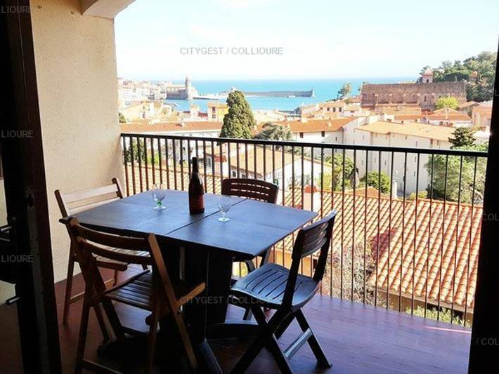 Ganze Wohnung, Geräumige F3 mit Parkplatz, Collioure, nahe Strand und Zentrum in La Côte Vermeille, Collioure