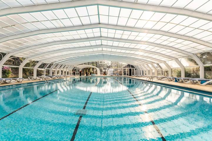 Camping pour 10 personnes, avec sauna ainsi que terrasse et piscine, animaux acceptés dans Côte d’Émeraude - 4
