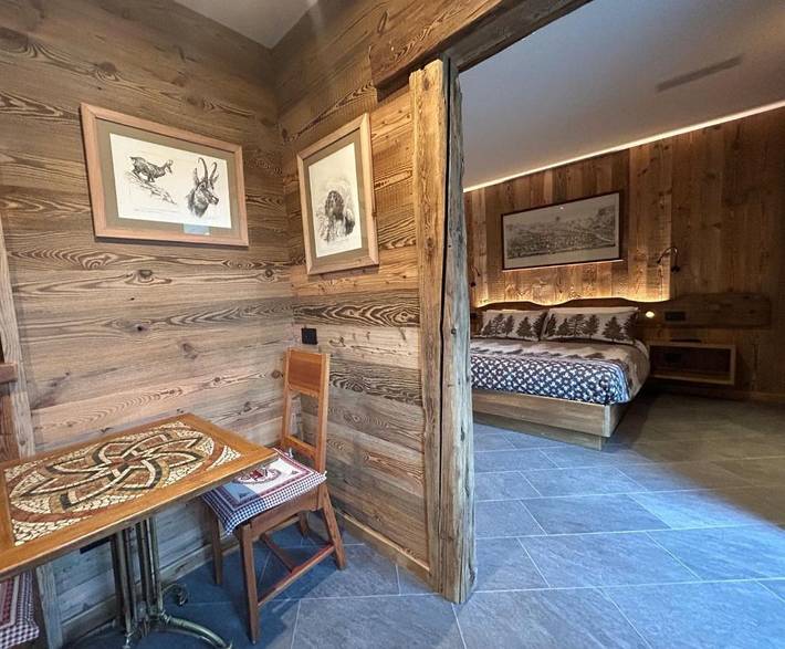 Chambre d’hôte pour 2 personnes, avec balcon ainsi que jardin et vue à Cogne - 2