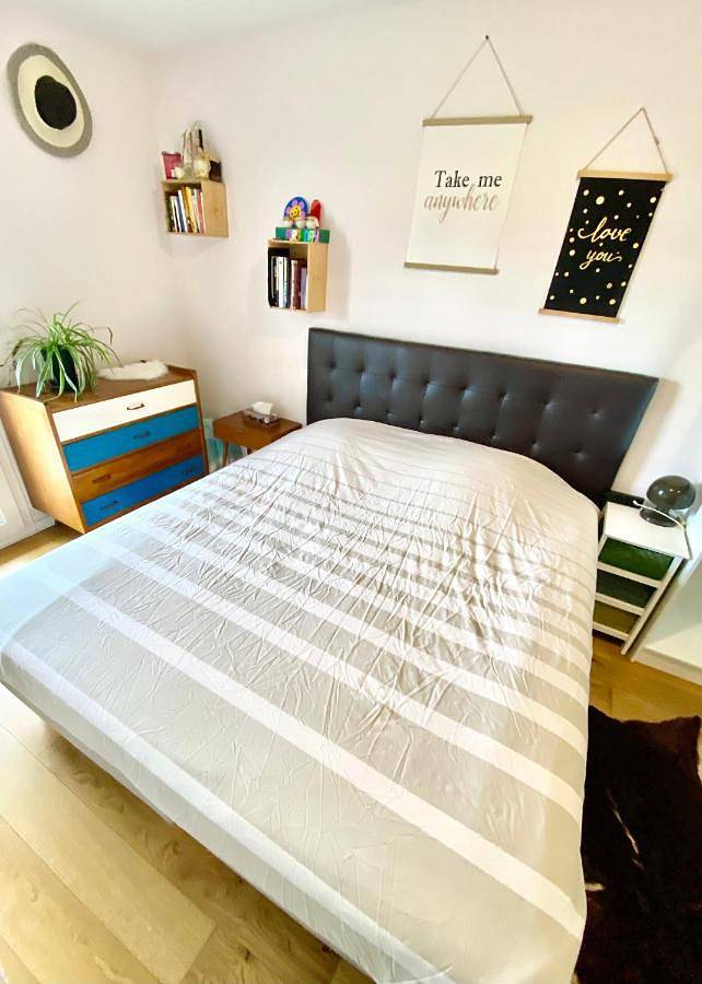 Gîte pour 4 personnes, avec jardin à Cenon - 2