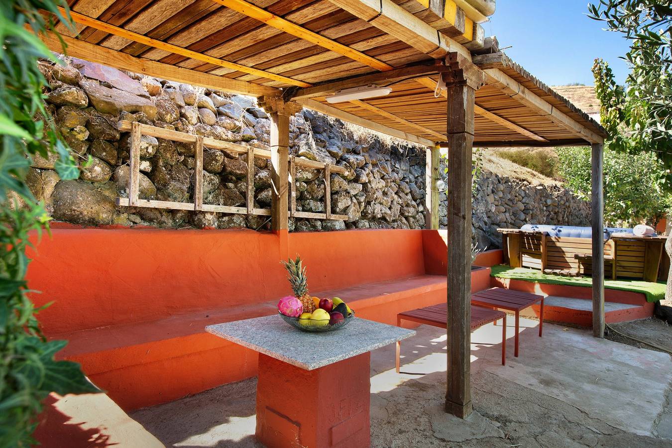 Casa de férias "Finca Rural Mar de Nubes" com vista mar e jardim in Vega de San Mateo, Grã Canária (Norte)