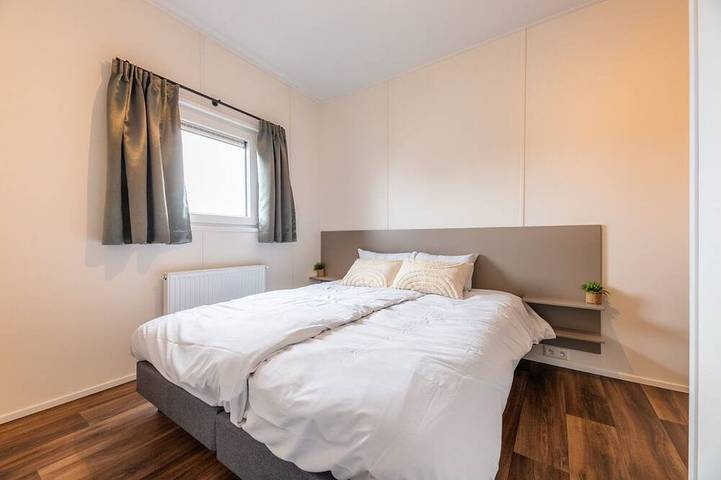 In der Duinrand Lodge für 4 Personen können Sie vollkommen entspannen. Dieses komfortable und geschmackvoll eingerichtete Ferienhaus garantiert pures Urlaubsvergnügen. in Wenduine, De Haan