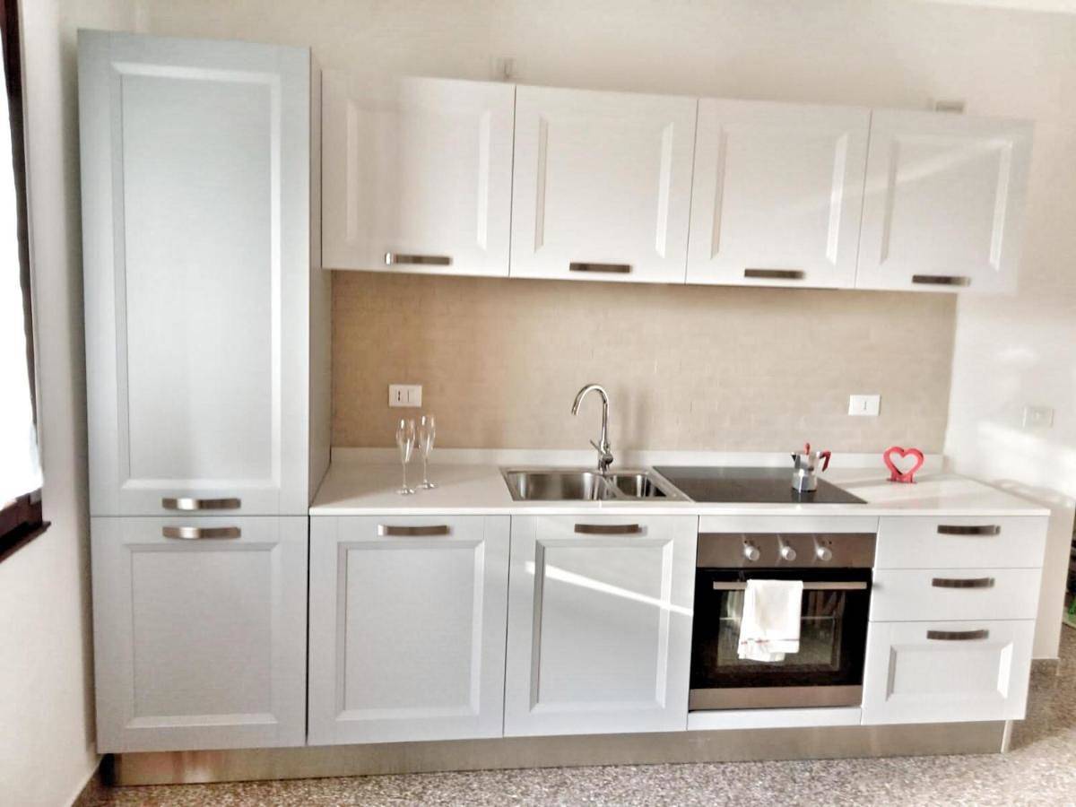 Red Tower Venice Apartment - 2 mins from Vce Airport- free Wifi in Venedig, Lagune von Venedig