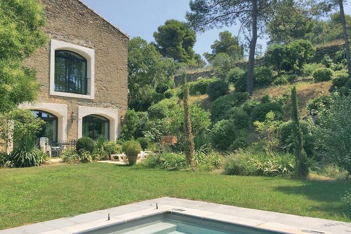 Maison de vacances pour 10 personnes, avec Jardin dans l' Hérault