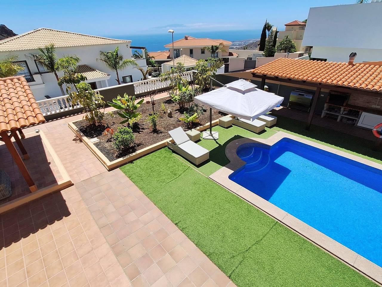 Vakantiehuis voor 10 personen met uitzicht op zee in Adeje, Zuid Tenerife