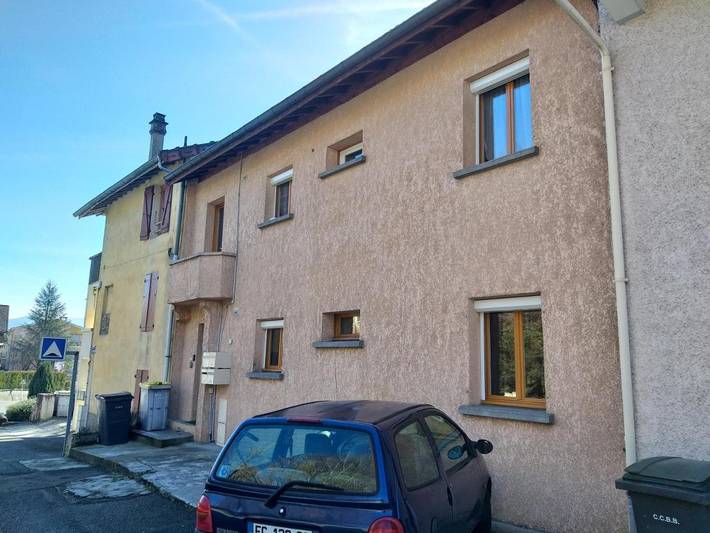 Gîte pour 5 personnes, avec jardin et vue à Châtillon-en-Michaille - 2