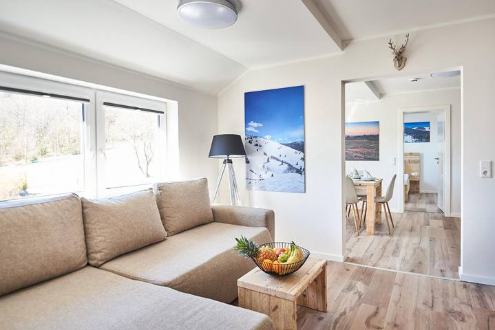 Ferienwohnung für 7 Personen, mit Ausblick in Neuastenberg - 2