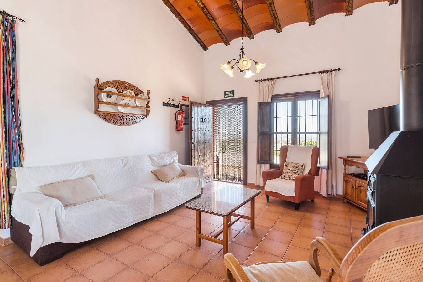 Country House 'La Tinaja' with Mountain View, Wi-Fi and Air Conditioning in Fuente Alamo de Murcia, Costa Cálida