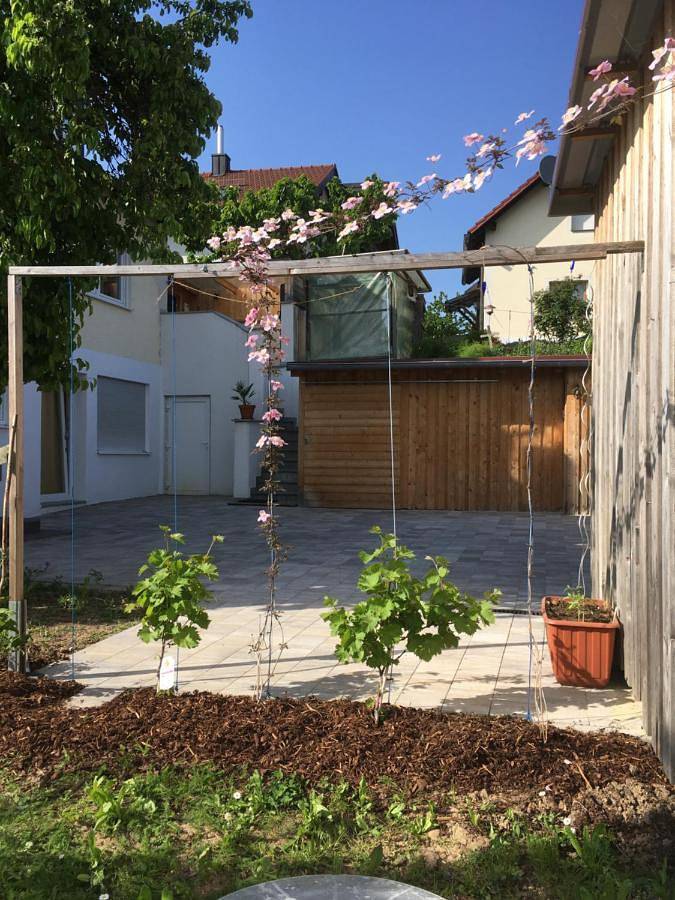 Ganze Wohnung, Three-Bedroom Apartment in Wiesent, Ostbayern