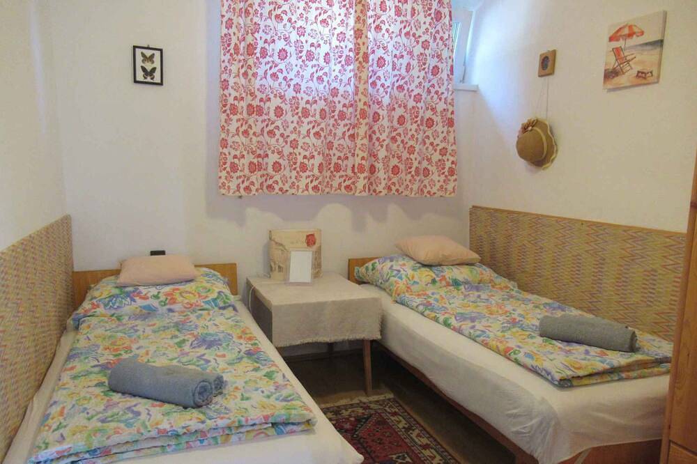 Holiday home only 200 m from Lake Balaton in Balatonfüred, Balatonfüredi járás