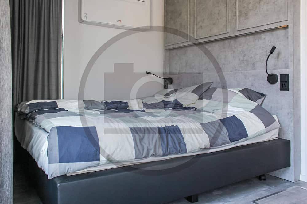 Prachtig schip in Ohé & Laak met. in Limburg