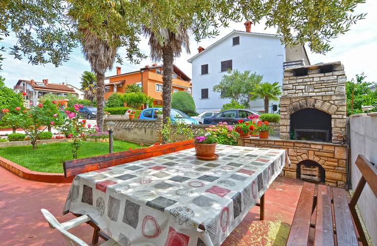 Ganze Wohnung, Ferienwohnung für 2 Personen mit Balkon in Novigrad, Umag und Umgebung
