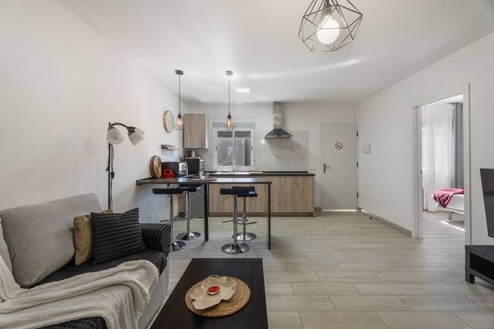 Ferienwohnung für 4 Personen, mit Garten in Arona - 4