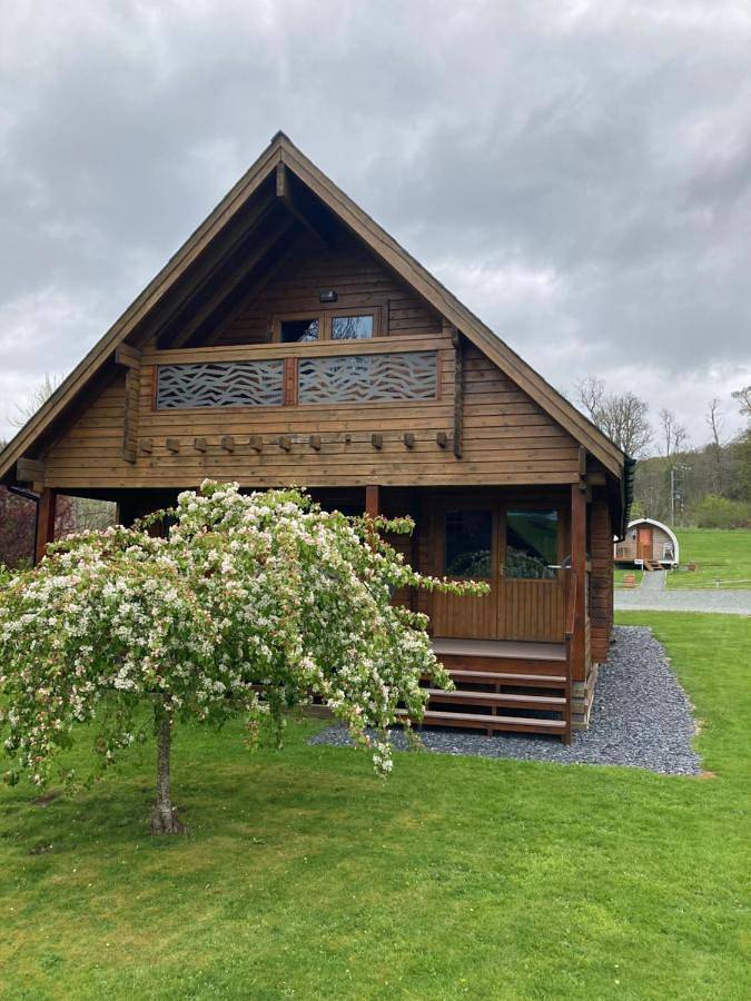 Three-Bedroom Chalet in Llanbedr, Snowdonia