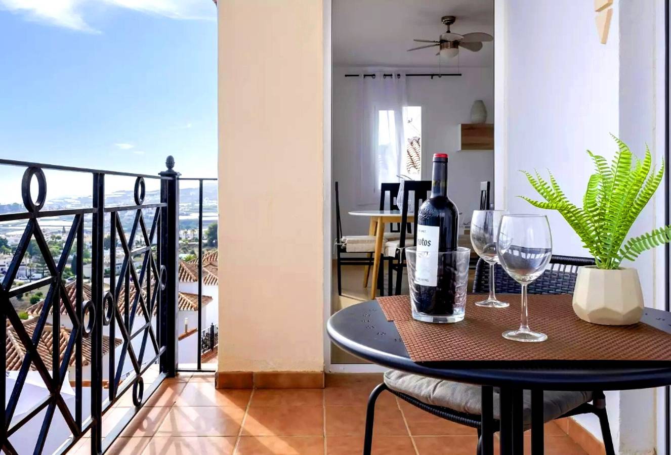 Feriehus for 6 personer med balkon in Torrox Costa, Torrox