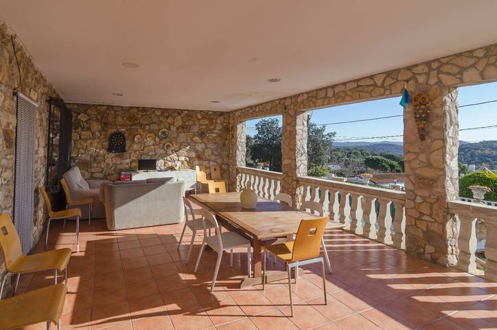 Villa pour 8 personnes avec terrasse in Maçanet de la Selva, Province de Gérone