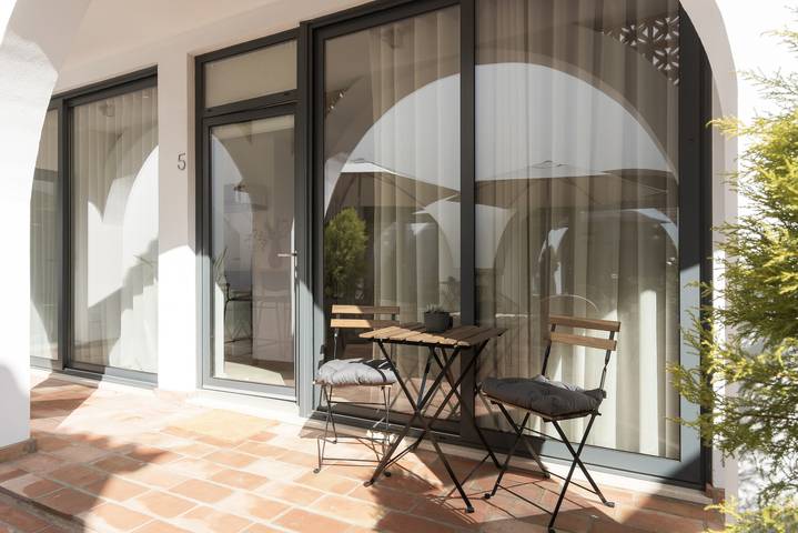 Ferienwohnung für 2 Personen, mit Garten in Faro - 2