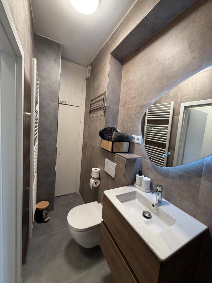 Ganze Wohnung, Downtown Apartment in Bonn, Rheinland