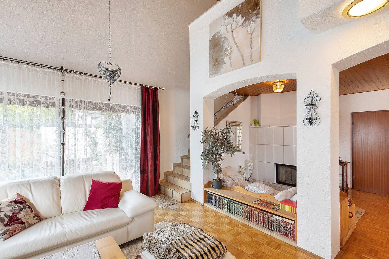 Ferienhaus 'Haus Domblick' mit privater Terrasse, Gemeinschaftsgarten und Wlan in Gückingen, Lahn-Taunus