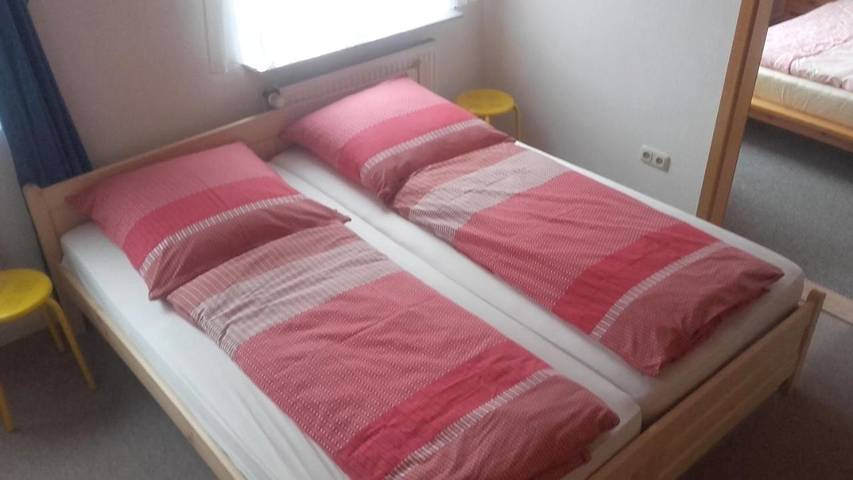 Ferienwohnung für 10 Personen, mit Ausblick und Garten in Neuenkirchen (Lüneburger Heide) - 2