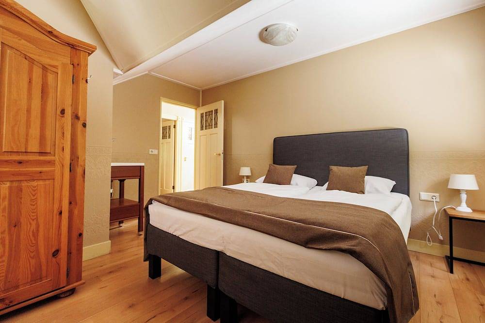 Beautiful villa on estate including use of sauna in Soest (Niederlande), Utrecht und Umgebung