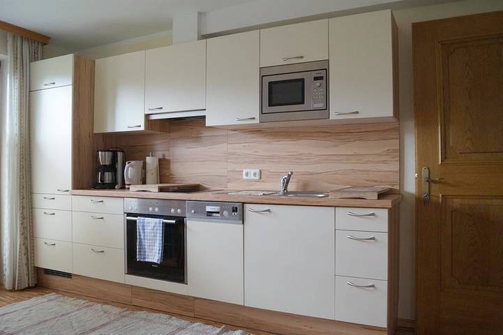 Ferienwohnung für 6 Personen, mit Balkon und Garten - 1