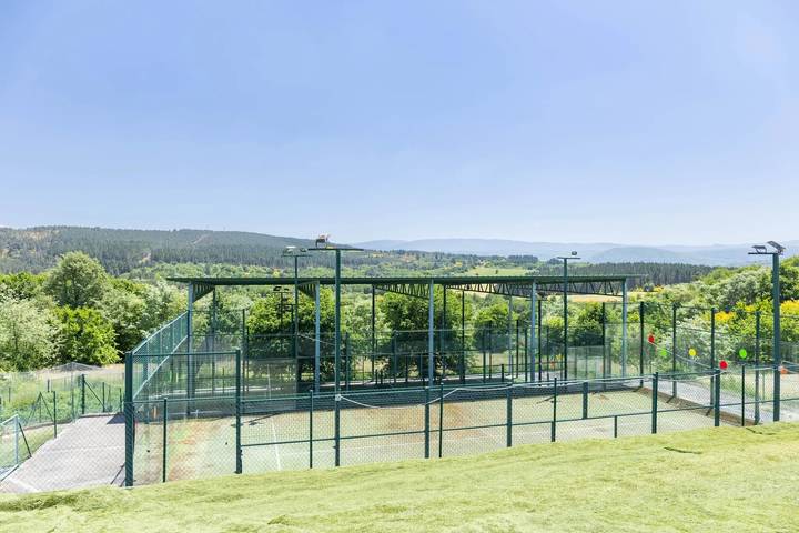 Zimmer 'Casa Jardín Doble T' mit Terrasse und gemeinsamem Garten in Monforte de Lemos, Reserva da Biosfera Ribeira Sacra e Serras do Oribio e Courel