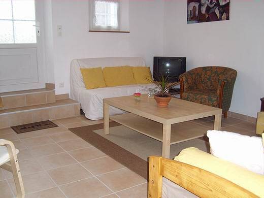 Gîte pour 4 personnes avec terrasse in Chargé, Région de Tours