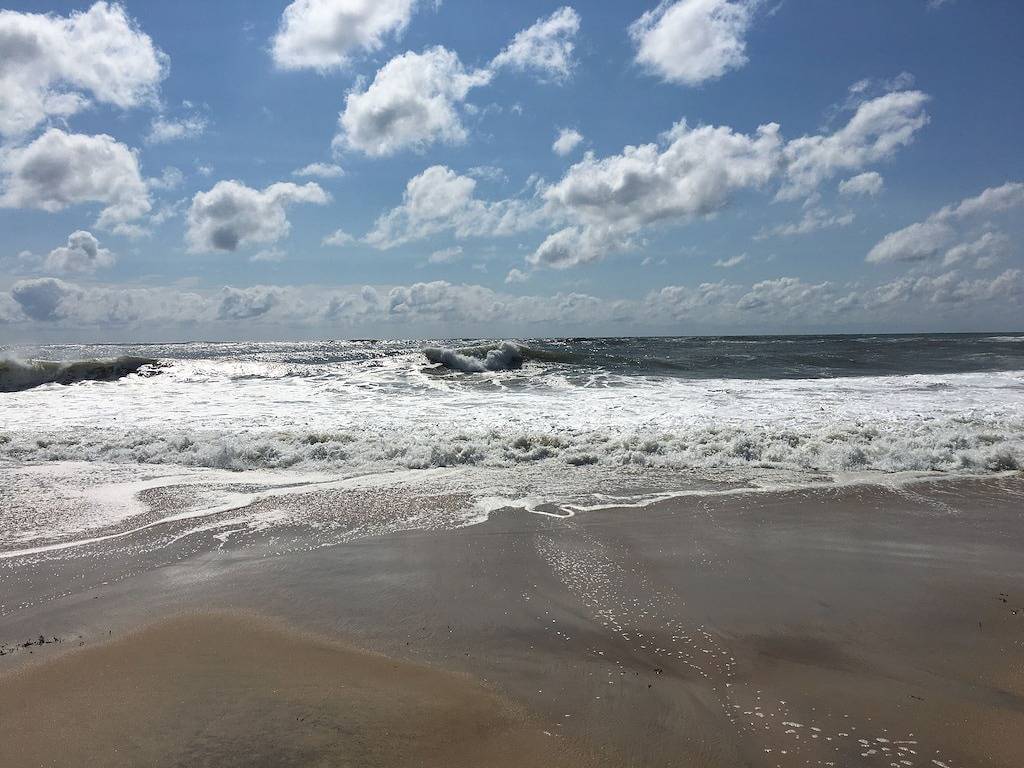 Spacious Home - Walk To Ocean Beach- South Of Montauk Highway in Napeague, North Fork