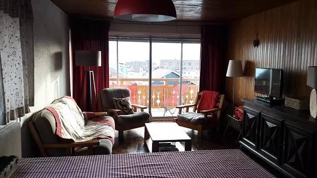 Ganze Wohnung, High Station Hearing Apartment in Huez, Nationalpark Écrins