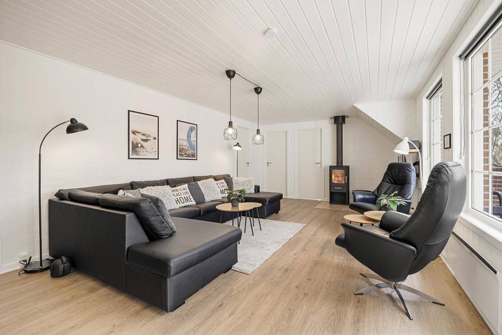 Holiday home for 10 people with pool and sauna in Jegum Ferieland in Jegum, Jegum Ferieland