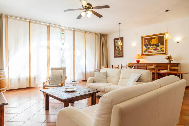 Location de vacances pour 6 personnes, avec jardin à Follonica - 4