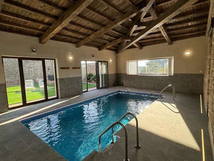 Holiday home for 16 people, with garden and view as well as pool, with pets - 1