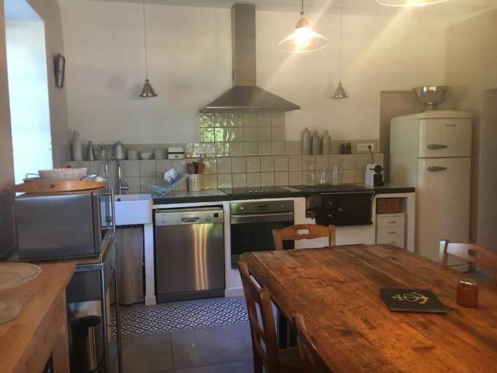 Location de vacances pour 12 personnes, avec Terrasse et Jardin ainsi que Piscine et Vue à Aigaliers - 4