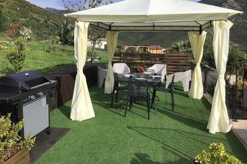 Gîte pour 5 personnes, avec jardin et terrasse à Peri