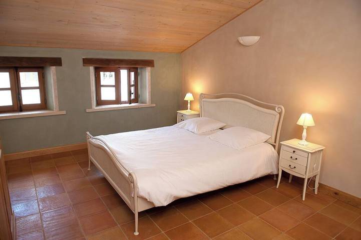 Location de vacances pour 14 personnes, avec piscine à Castelnau-sur-l'Auvignon - 4
