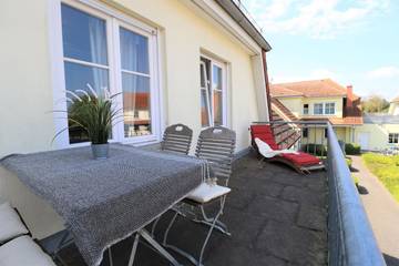 Ferienwohnung für 4 Personen, mit Balkon in Wustrow