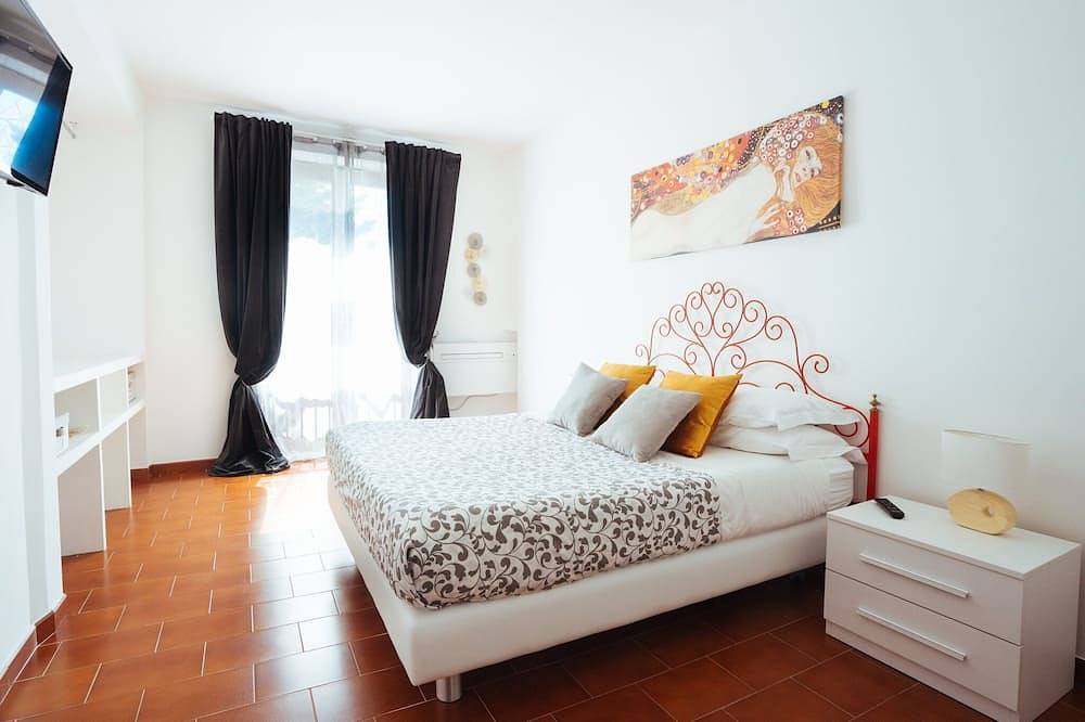Villa Vista Mare in esclusiva con limoneto, giardino, solarium & jacuzzi in Ravello, Costiera amalfitana