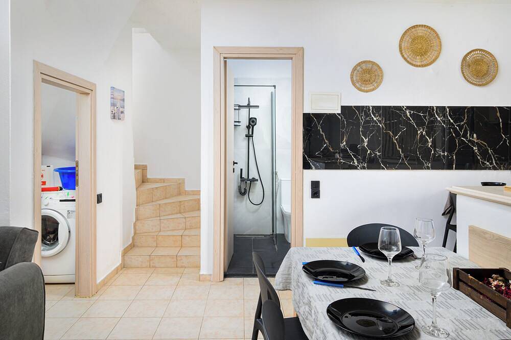 Villa for summer vacations in Chersonissos Crete with pool, very close to center, foto 12